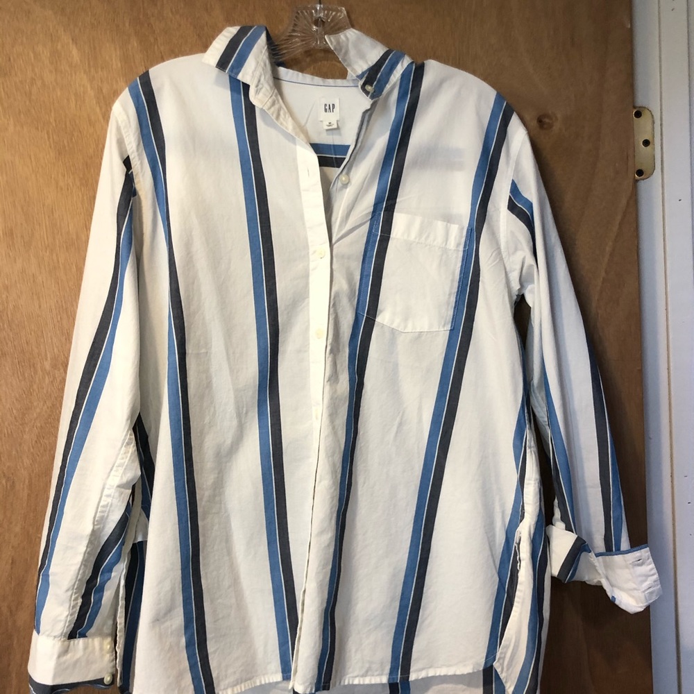 Gap striped button down